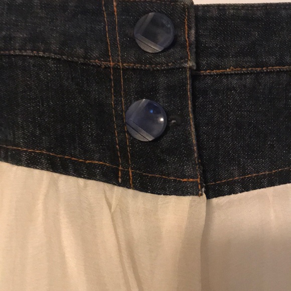 E by ECI Denim Yolk Pleated Skirt Sz Small - Picture 6 of 7